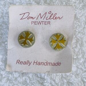 DON MILLER Signed Vintage Two Tones Pewter Maltese Cross Malta Stud Earrings .5"